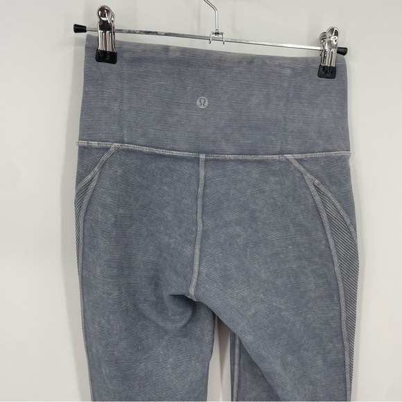 Lululemon Wunder Under Crop Ribbed Snow Washed Women's Size 4 Leggings - Picture 3 of 6
